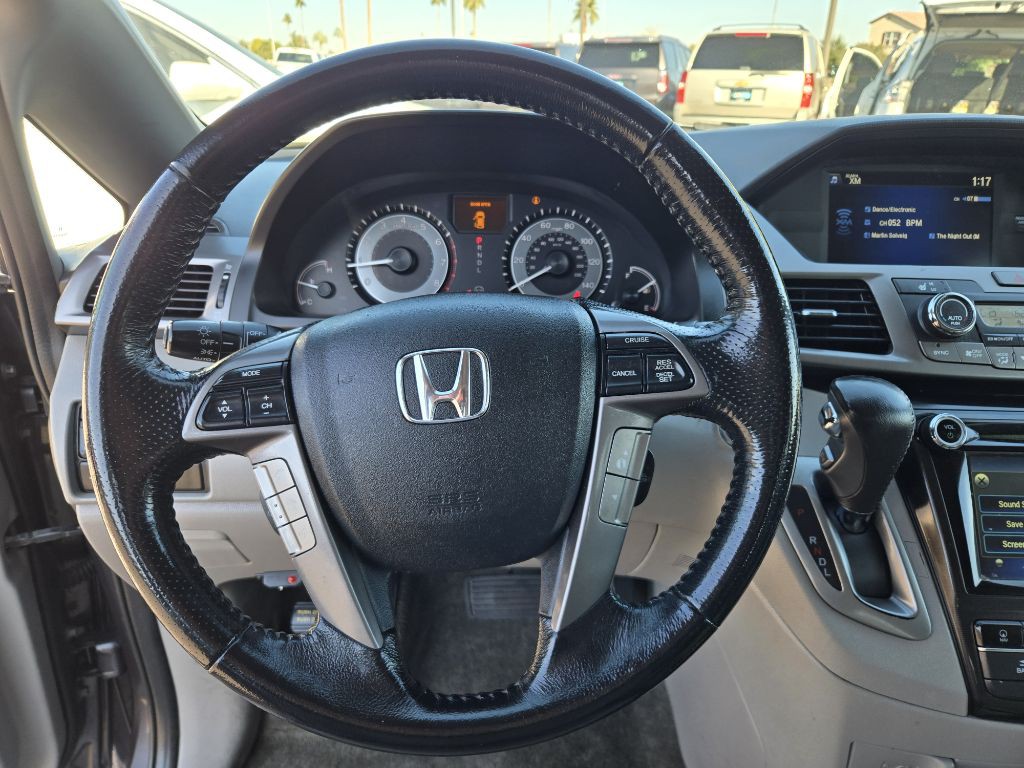 2016 Honda Odyssey Image 20