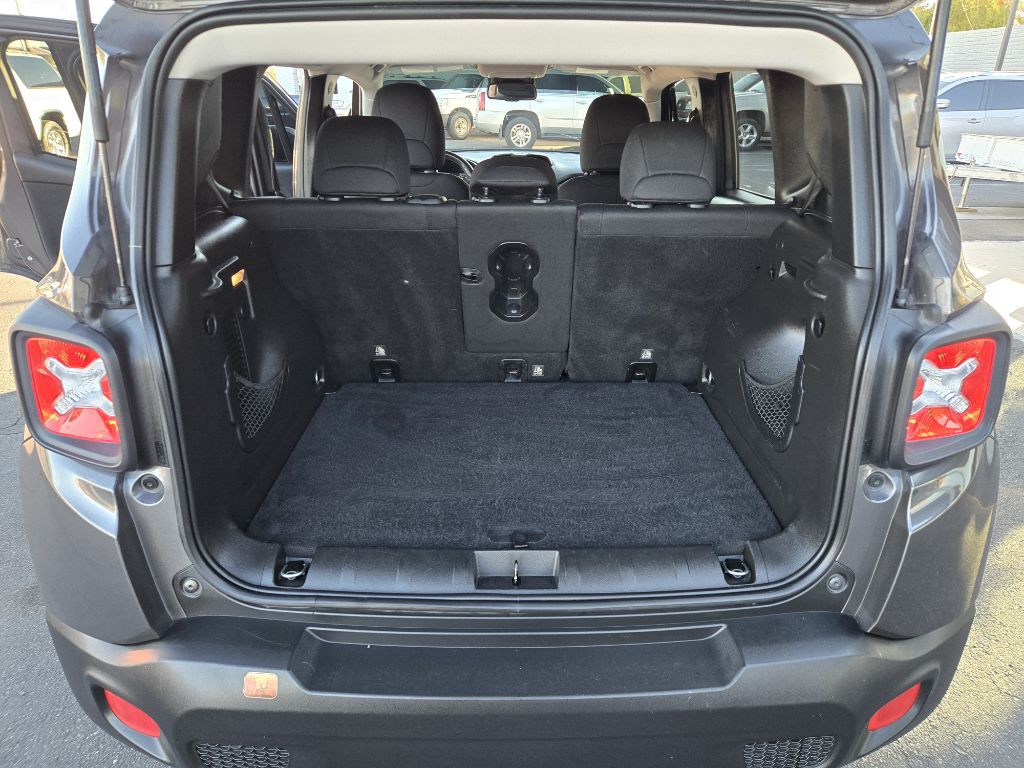 2018 Jeep Renegade Image 13