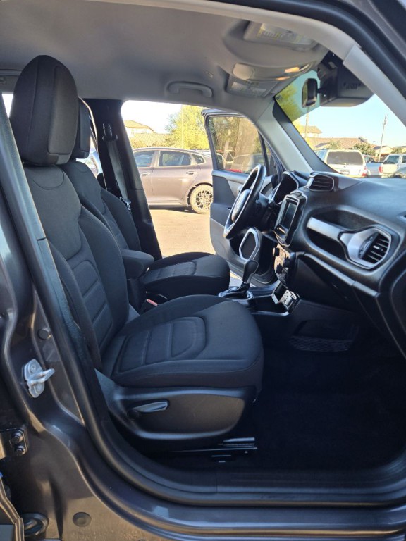 2018 Jeep Renegade Image 19