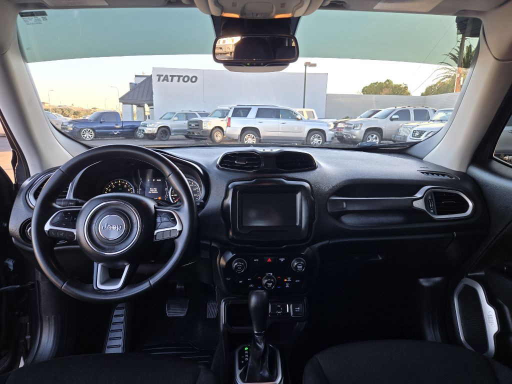 2018 Jeep Renegade Image 20