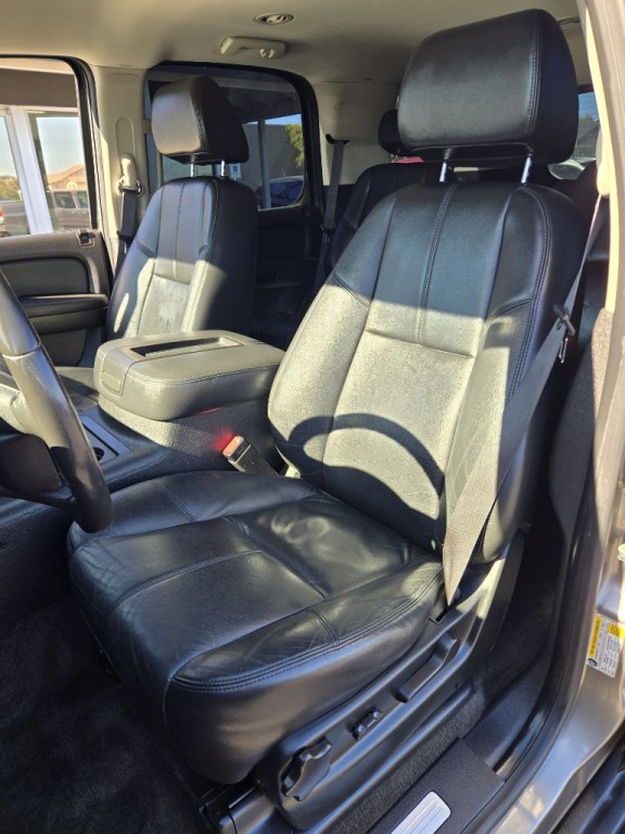 2008 Chevrolet Tahoe Image 11
