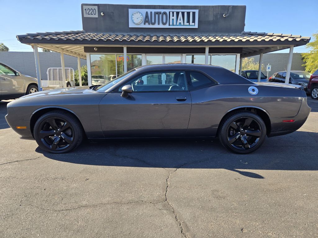2013 Dodge Challenger Image 2