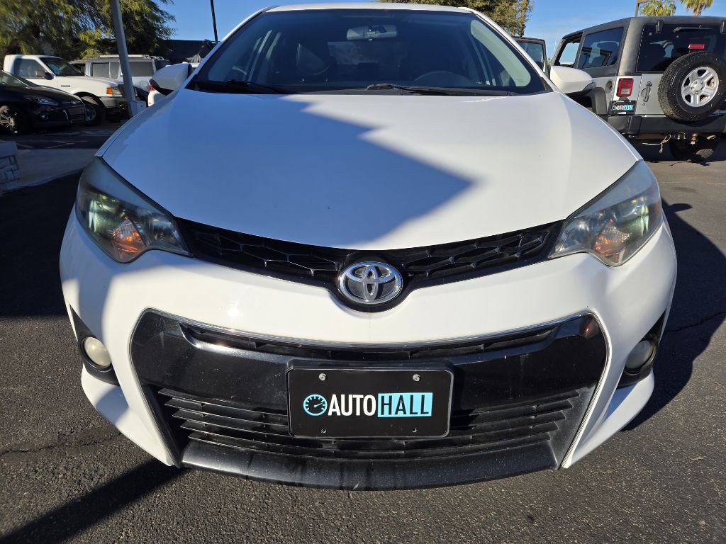 2015 Toyota Corolla Image 8