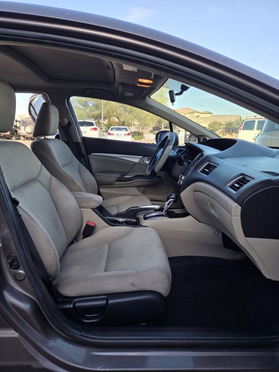 2015 Honda Civic Image 15