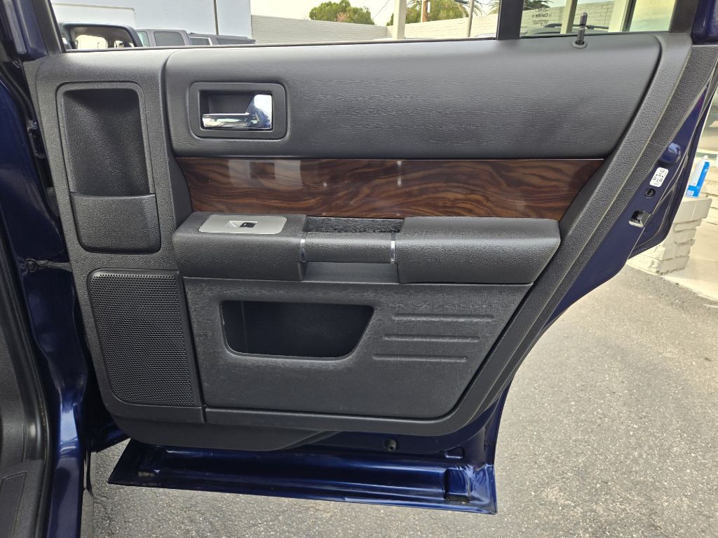 2011 Ford Flex Image 20