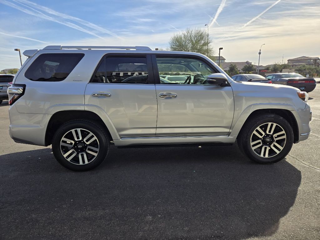 2018 Toyota 4Runner Image 5