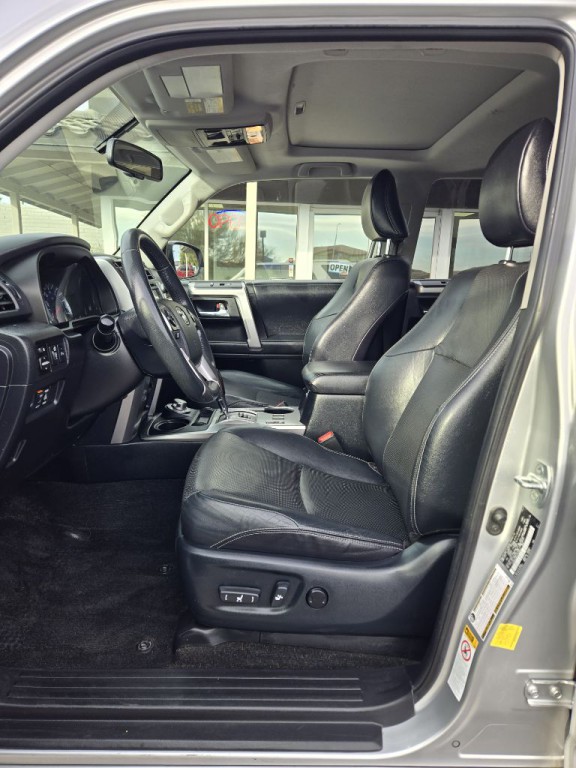 2018 Toyota 4Runner Image 8