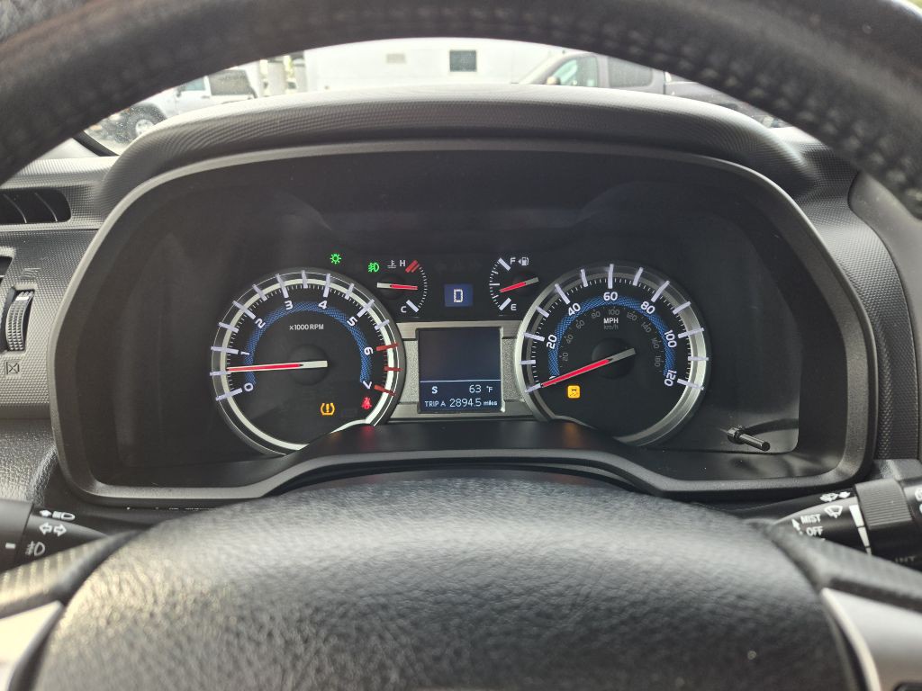 2018 Toyota 4Runner Image 24