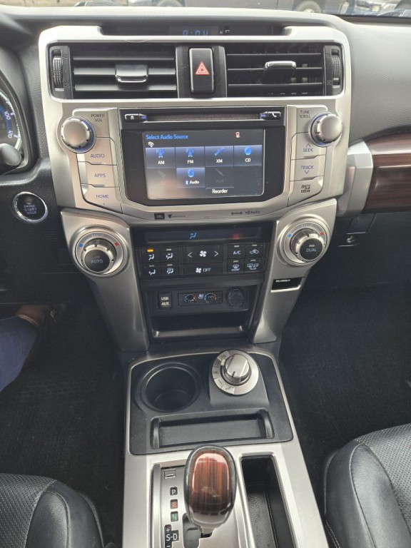 2018 Toyota 4Runner Image 28