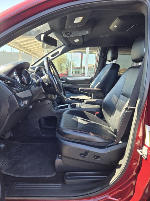 2018 Dodge Grand Caravan Image 9