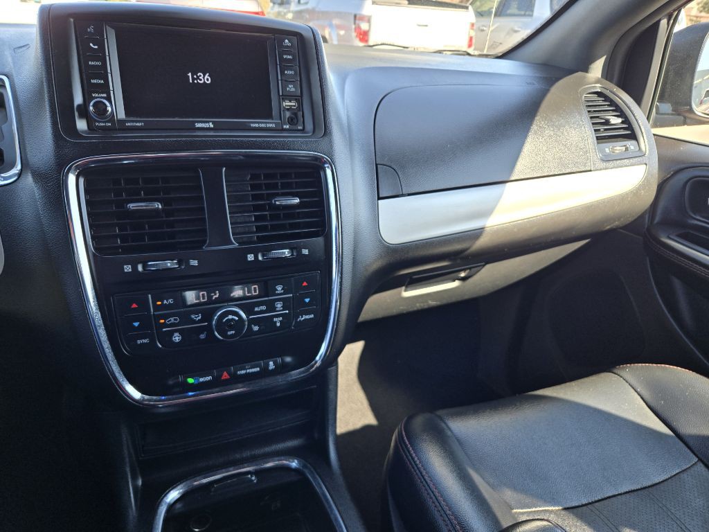2018 Dodge Grand Caravan Image 20