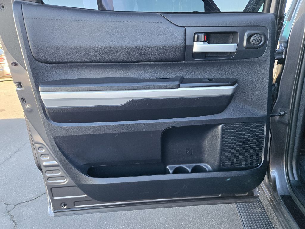 2014 Toyota Tundra Image 14