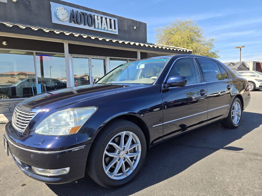 2004 Lexus LS Image 1