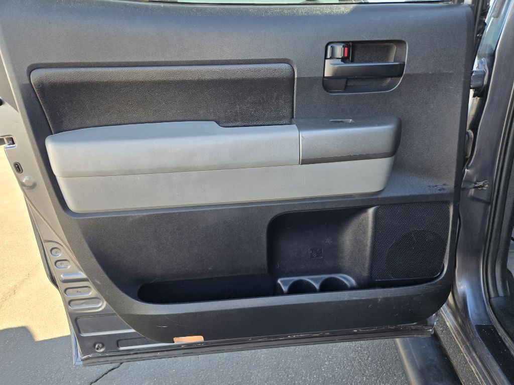 2010 Toyota Tundra Image 10