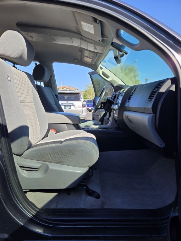 2010 Toyota Tundra Image 16