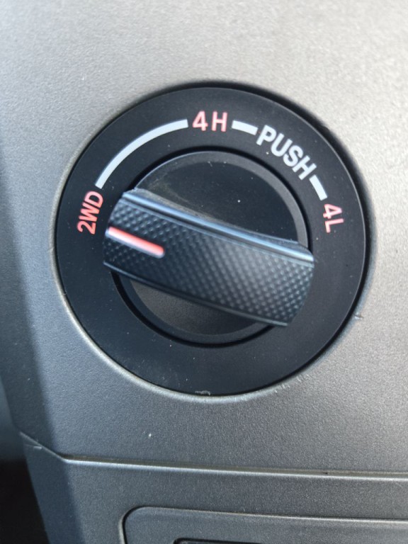 2010 Toyota Tundra Image 20