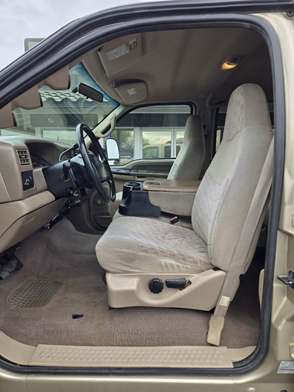 2000 Ford F-250 Image 9