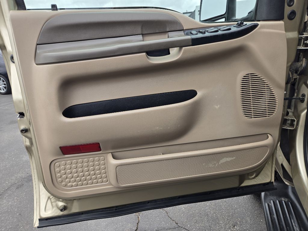 2000 Ford F-250 Image 10