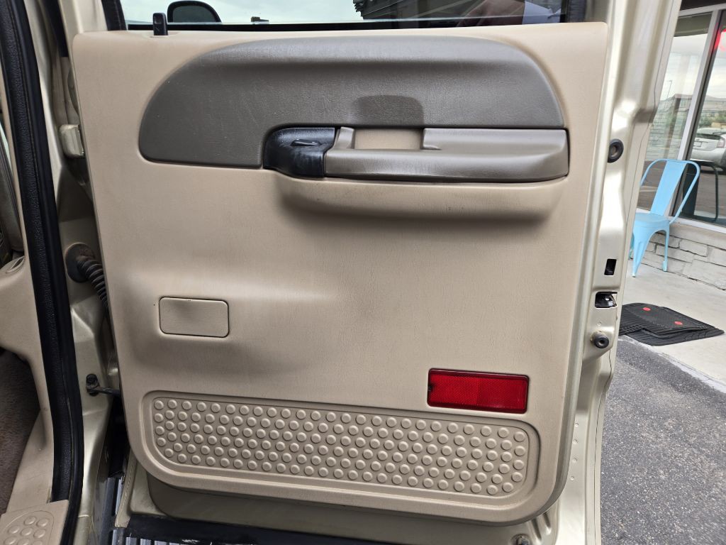 2000 Ford F-250 Image 17