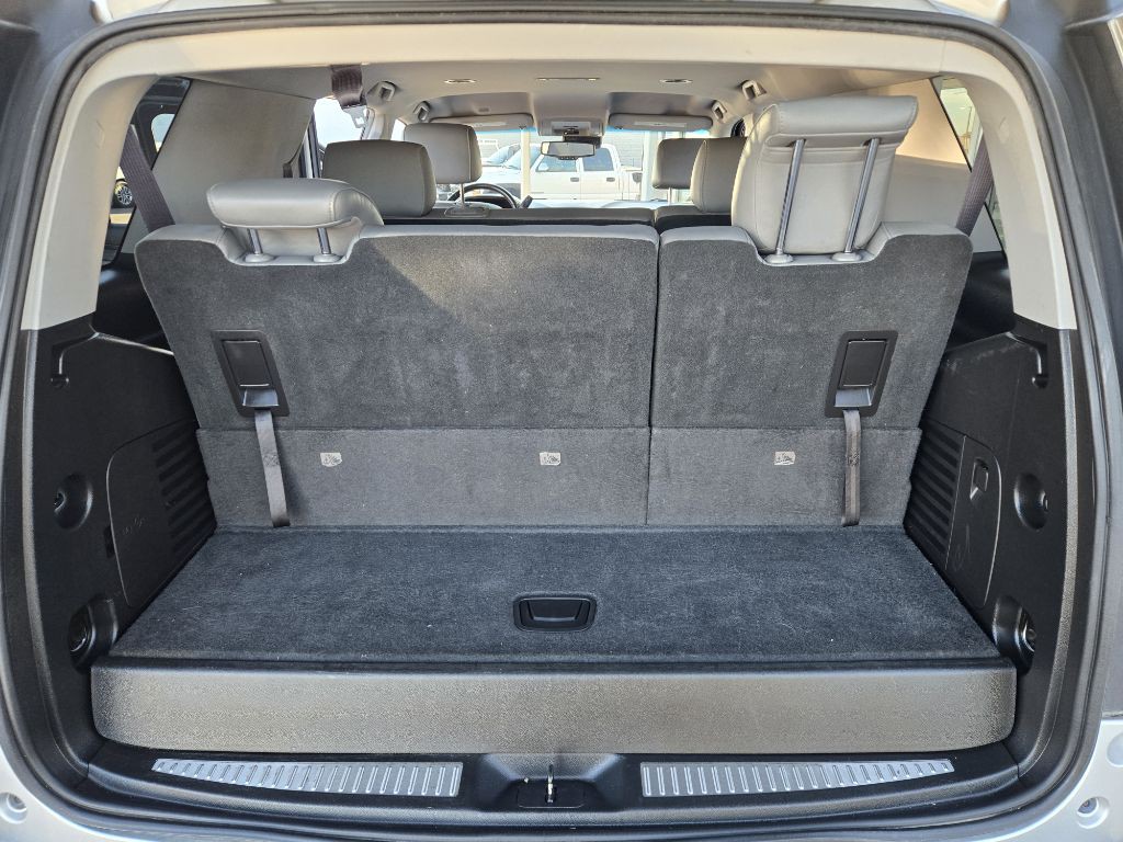 2017 Chevrolet Tahoe Image 17