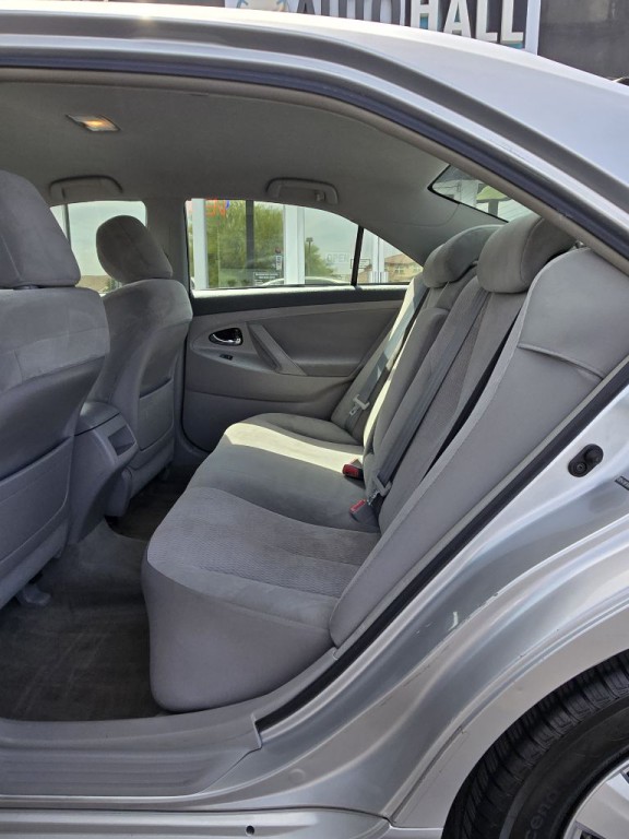 2010 Toyota Camry Image 11