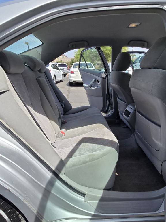 2010 Toyota Camry Image 12