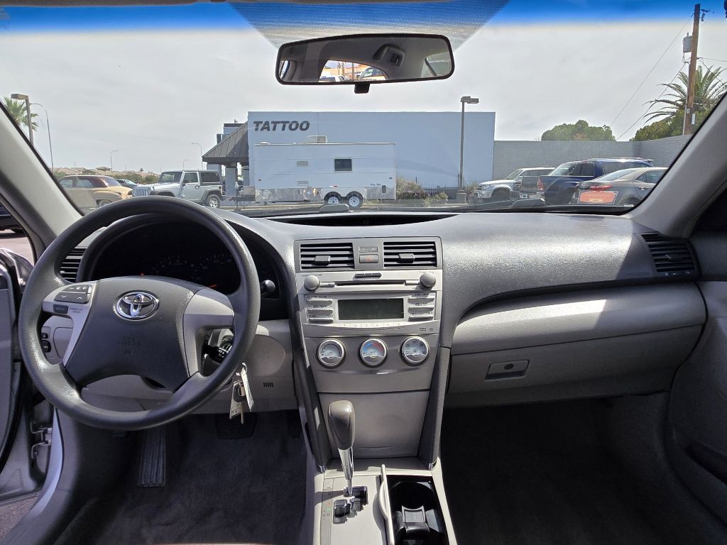 2010 Toyota Camry Image 15