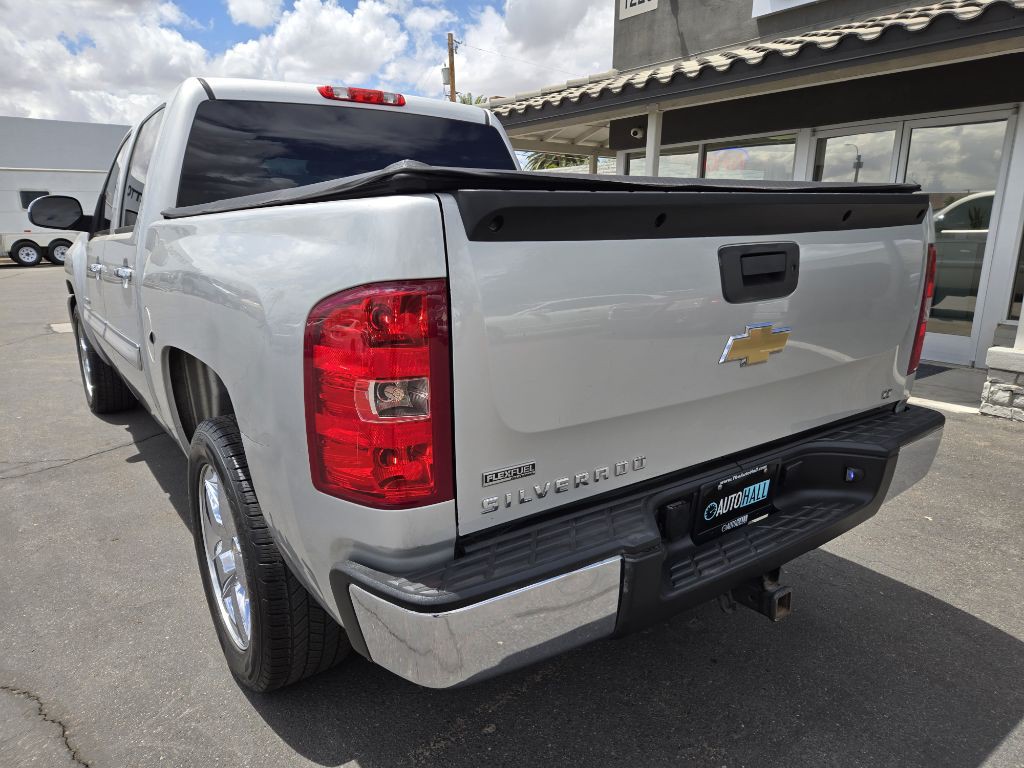 2011 Chevrolet Silverado 1500 Image 3