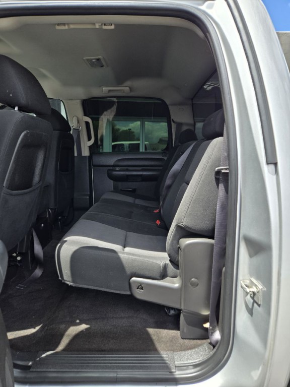 2011 Chevrolet Silverado 1500 Image 11