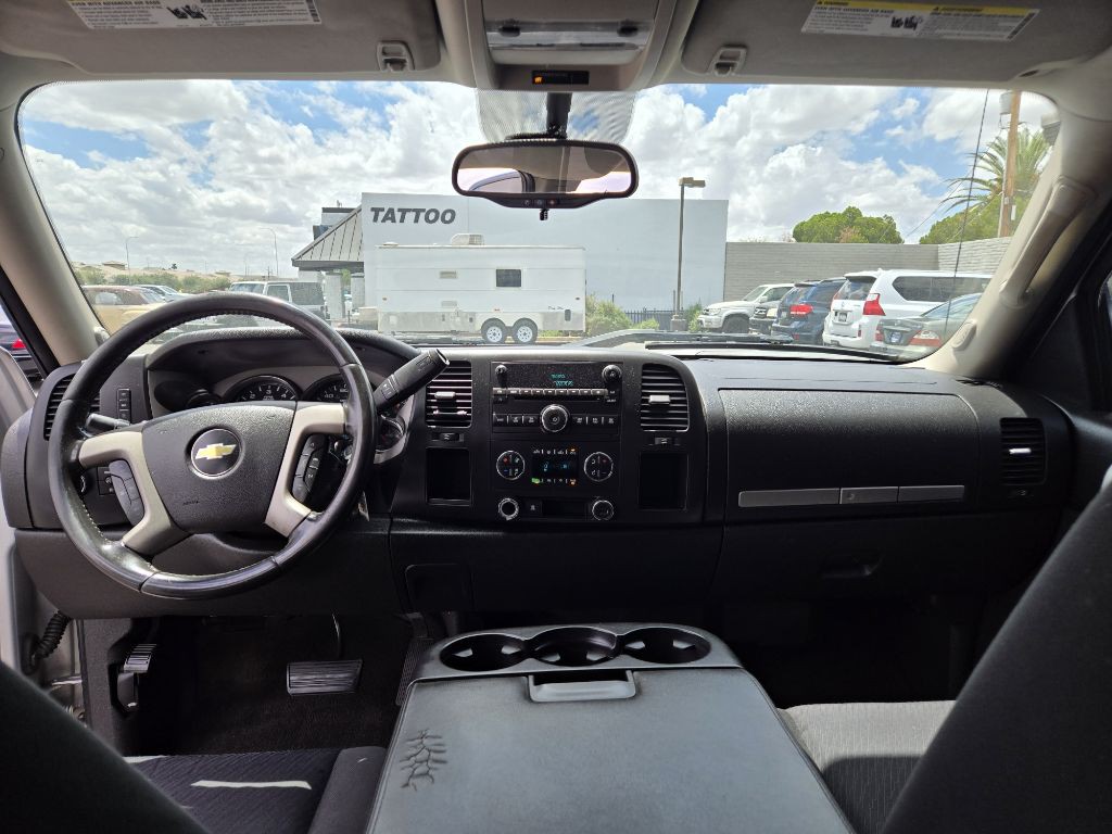 2011 Chevrolet Silverado 1500 Image 12