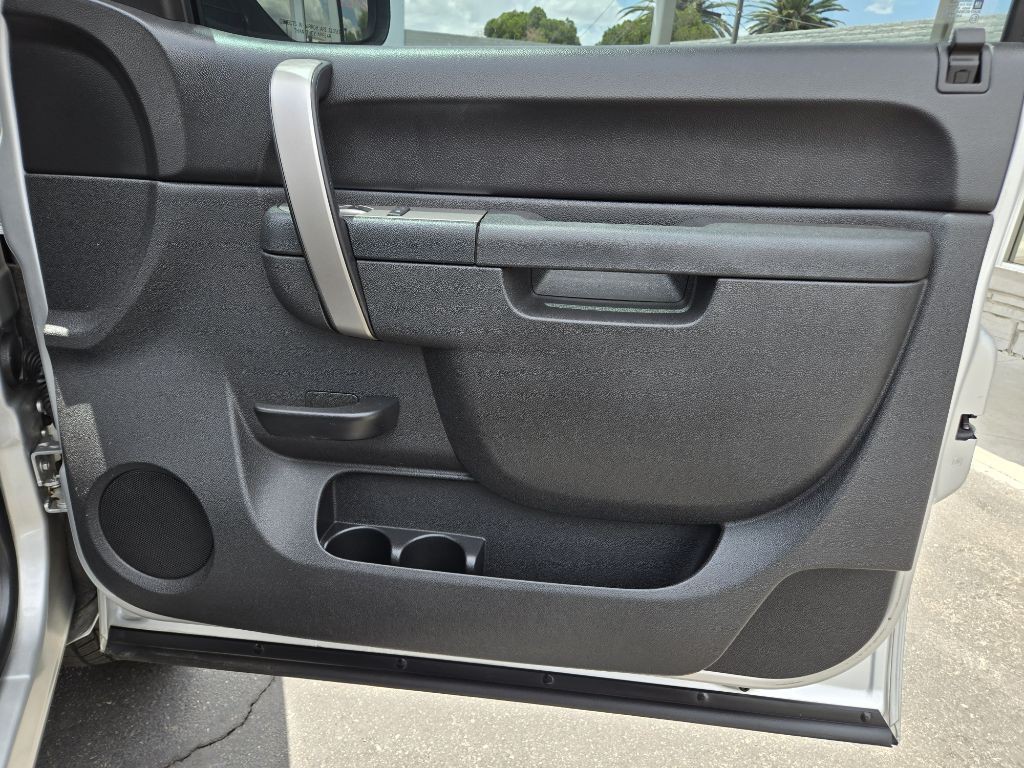 2011 Chevrolet Silverado 1500 Image 17