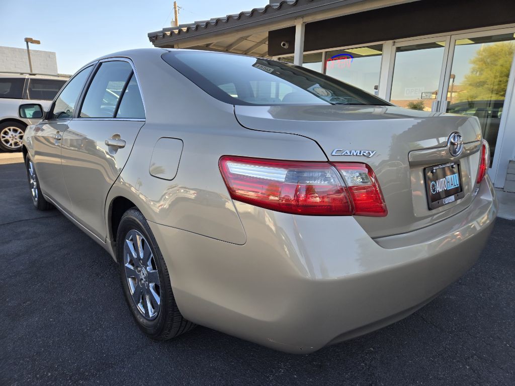 2008 Toyota Camry Image 2