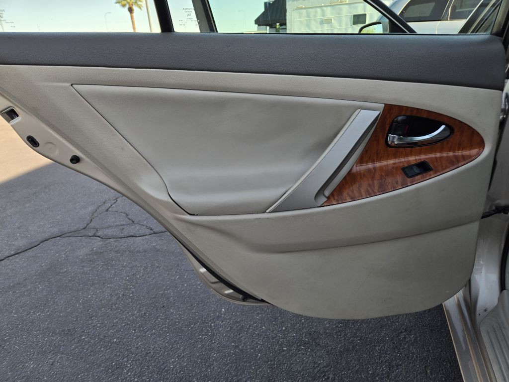 2008 Toyota Camry Image 11
