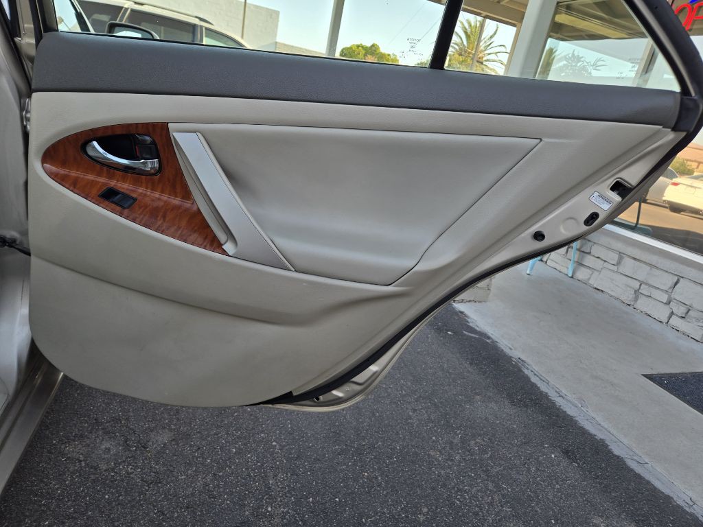 2008 Toyota Camry Image 13