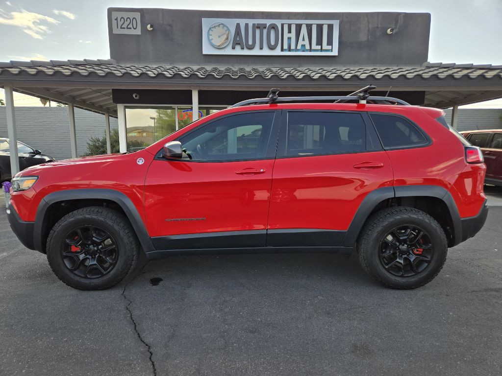 2019 Jeep Cherokee Image 2