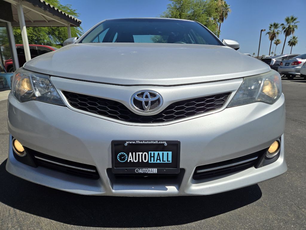 2013 Toyota Camry Image 22