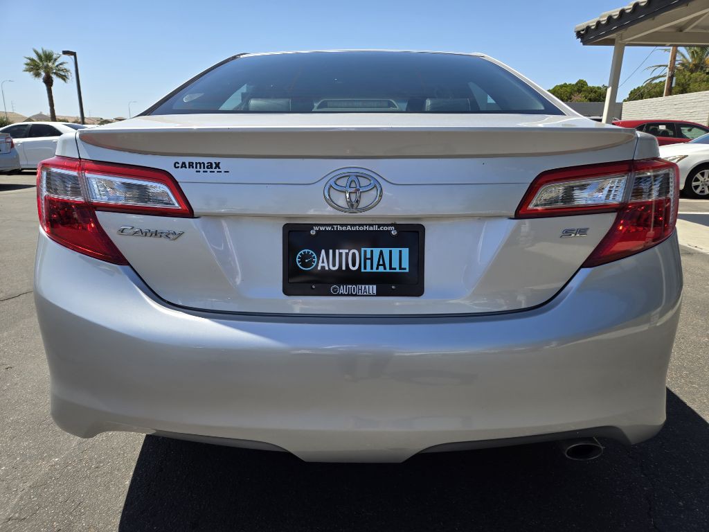 2013 Toyota Camry Image 23