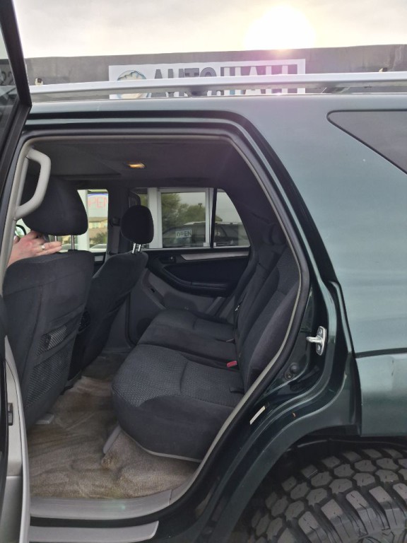 2003 Toyota 4Runner Image 12
