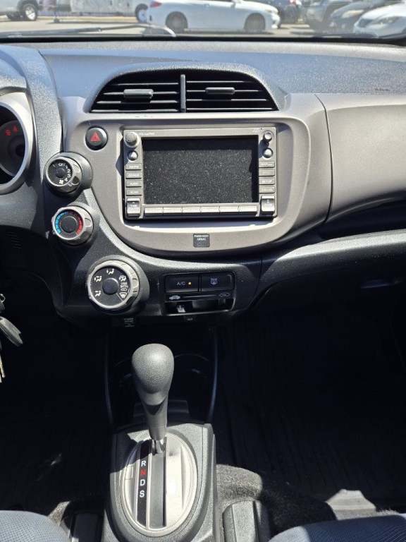 2009 Honda Fit Image 13