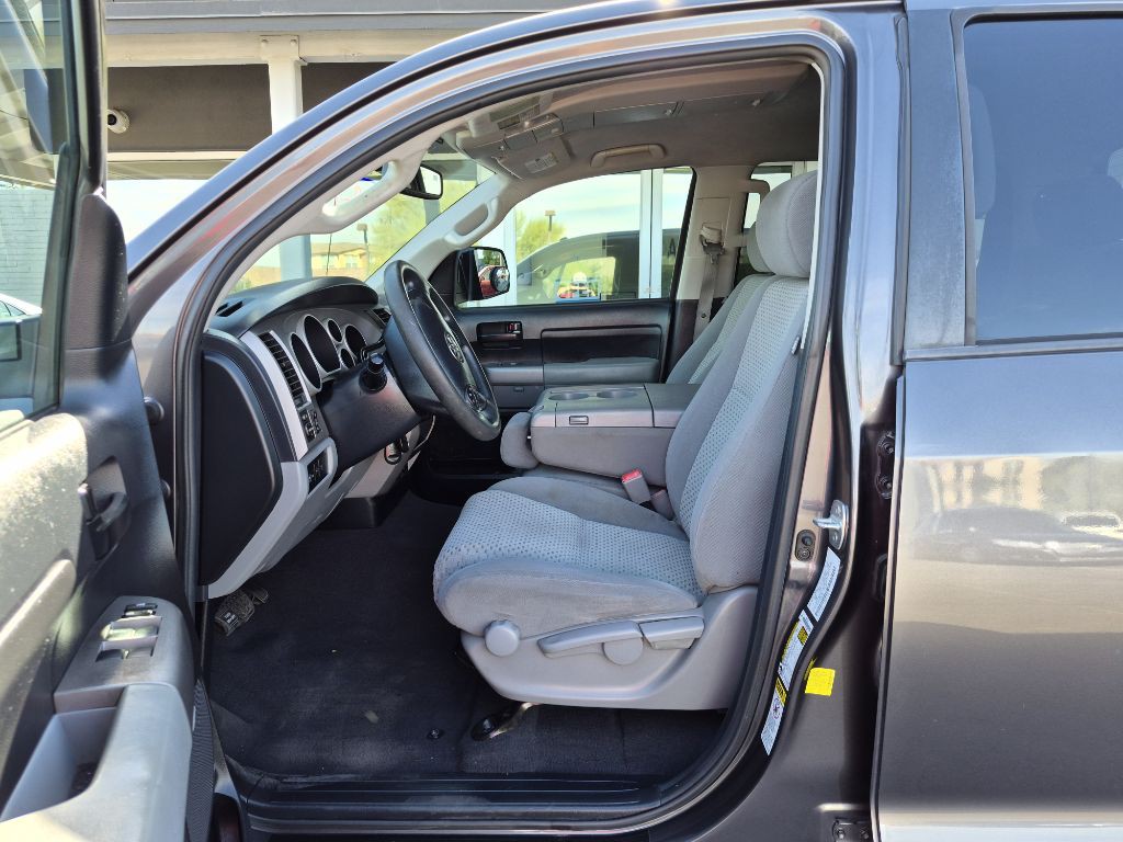 2012 Toyota Tundra Image 9