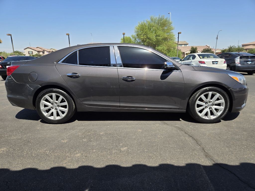 2013 Chevrolet Malibu Image 6