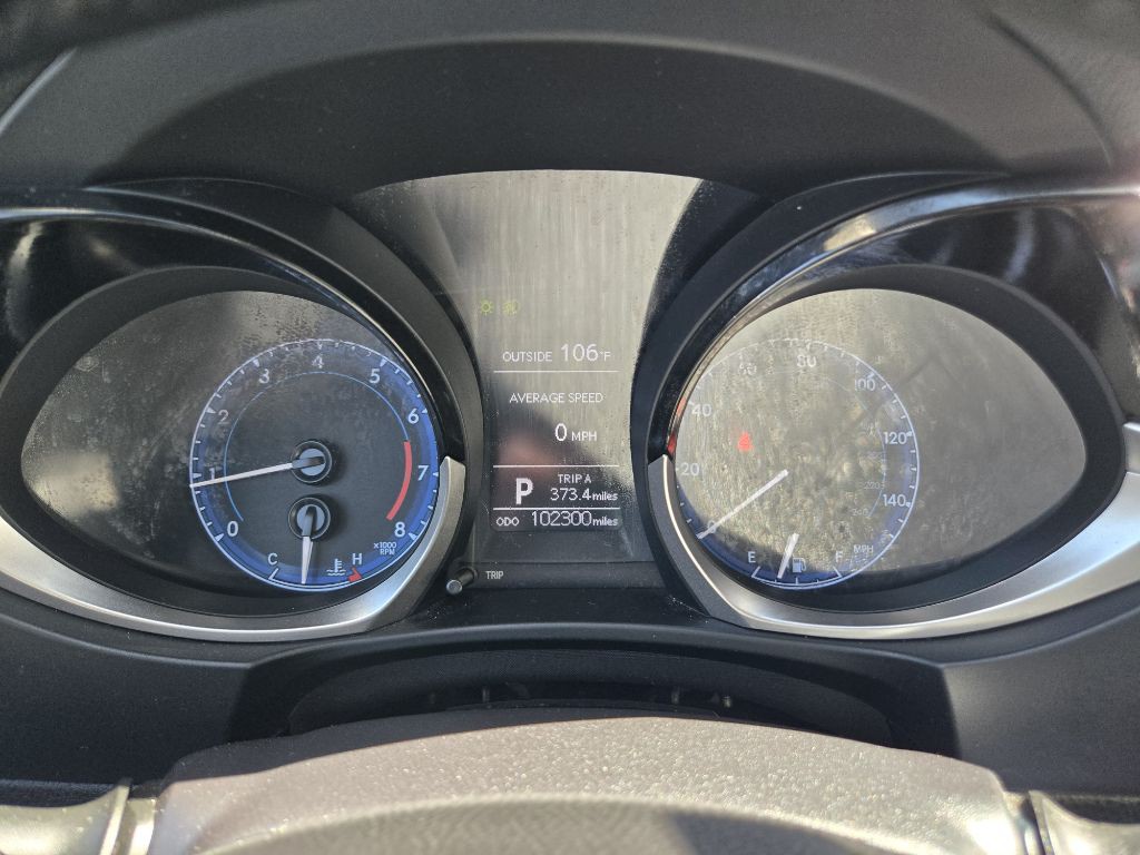 2015 Toyota Corolla Image 18