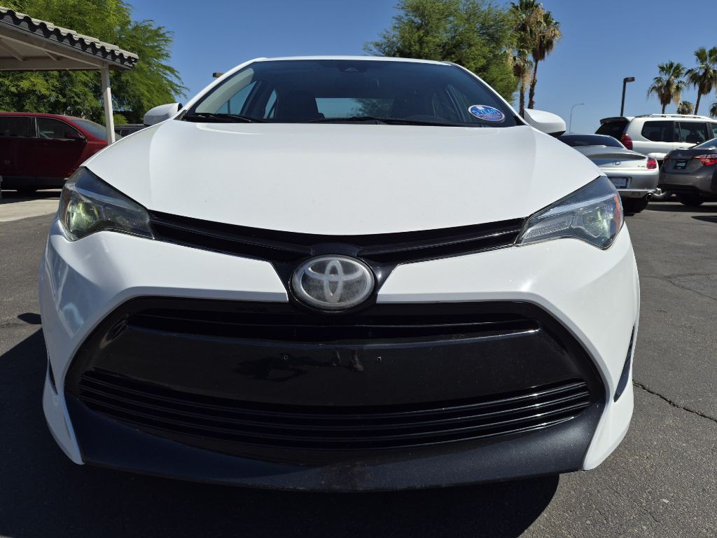 2017 Toyota Corolla Image 8
