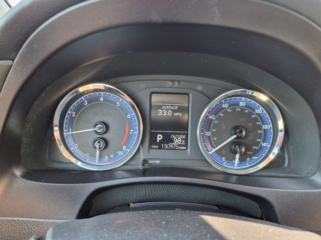 2017 Toyota Corolla Image 20