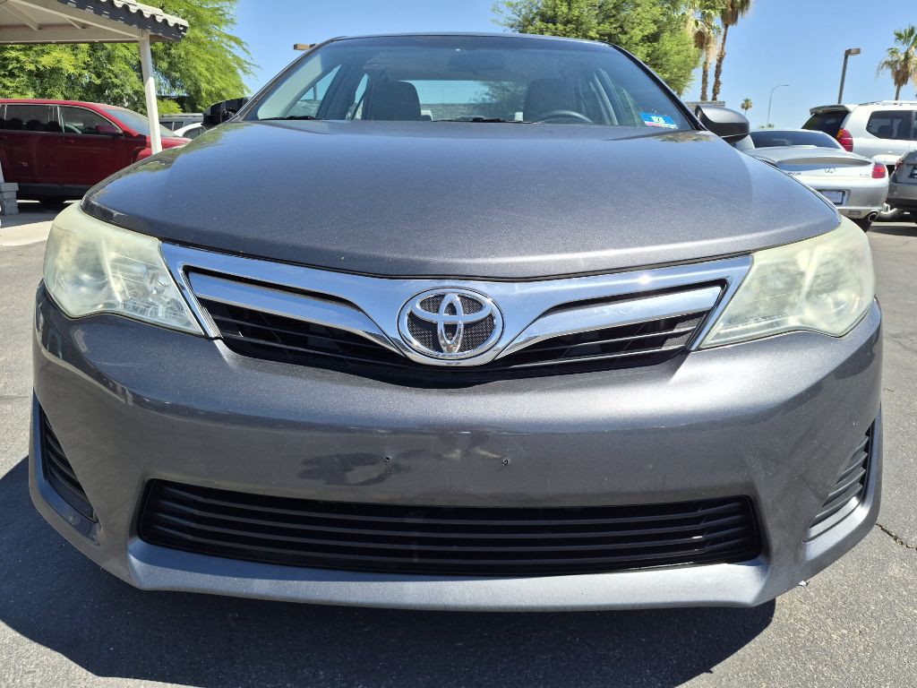 2013 Toyota Camry Image 7
