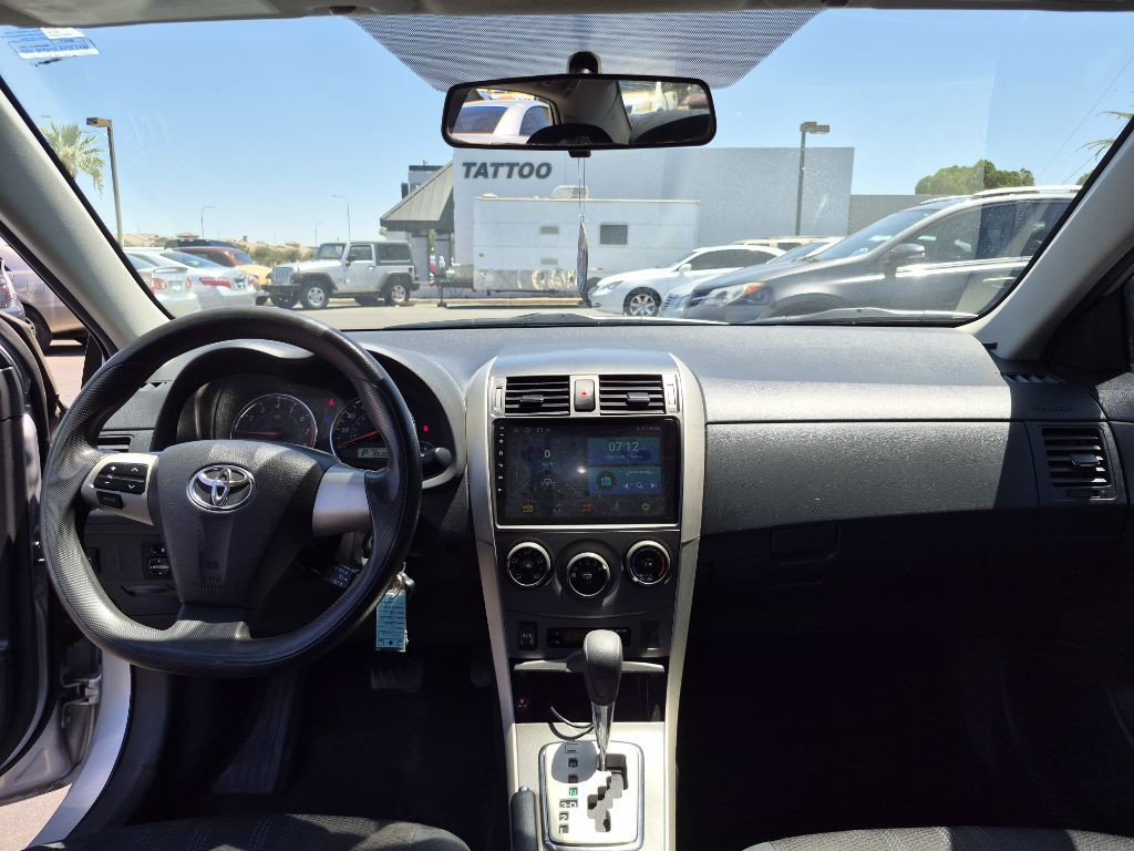 2011 Toyota Corolla Image 15