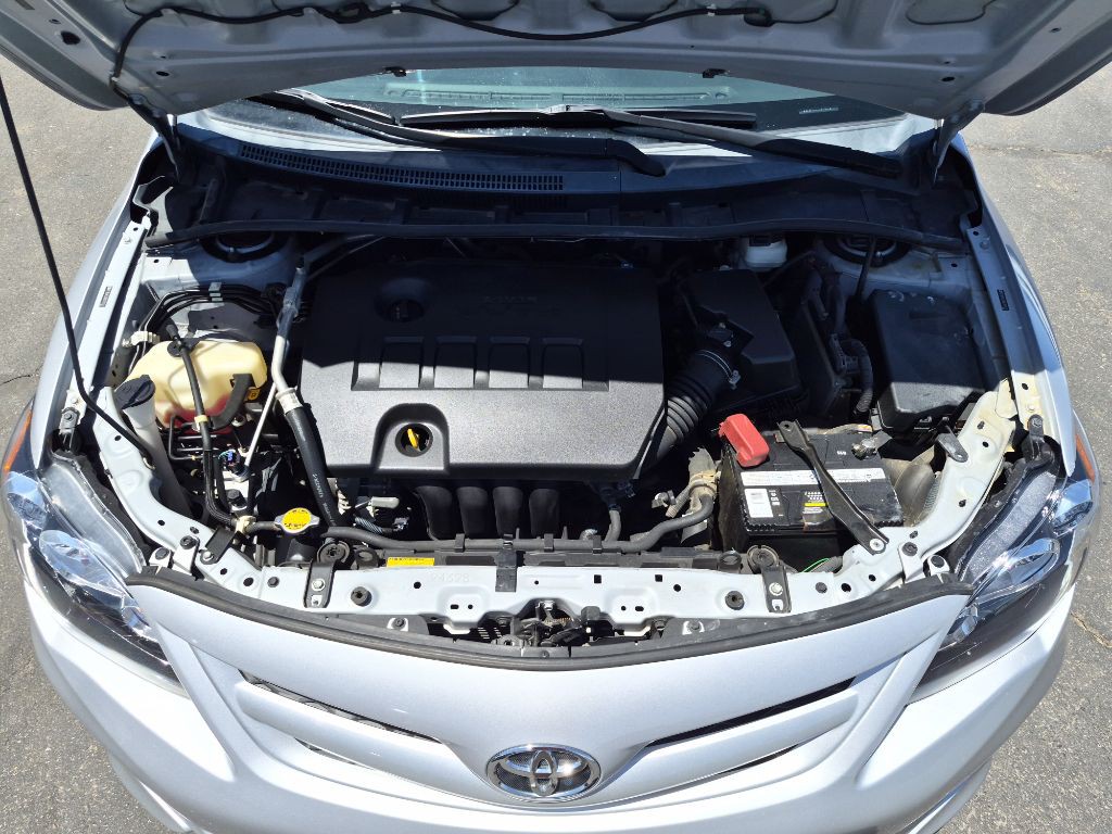2011 Toyota Corolla Image 18