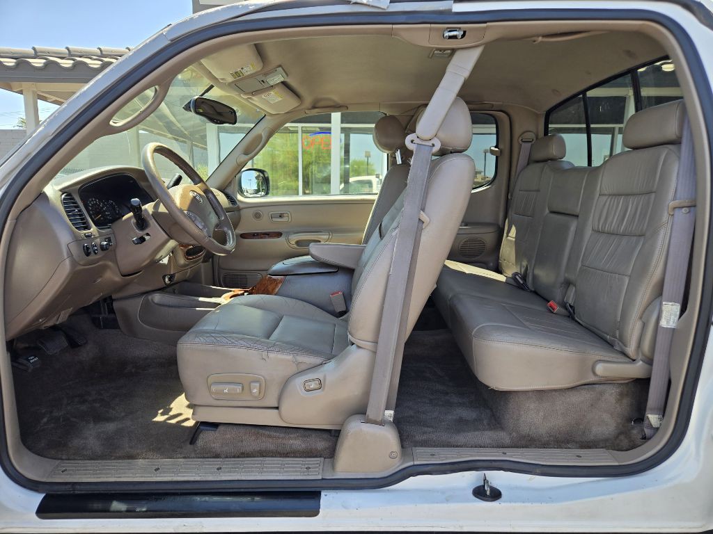 2003 Toyota Tundra Image 12