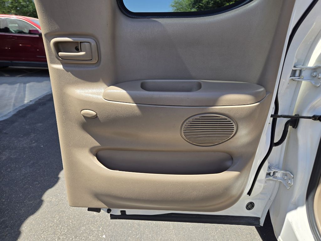2003 Toyota Tundra Image 14