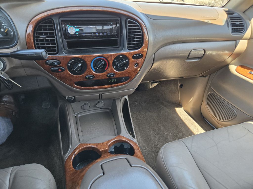 2003 Toyota Tundra Image 18